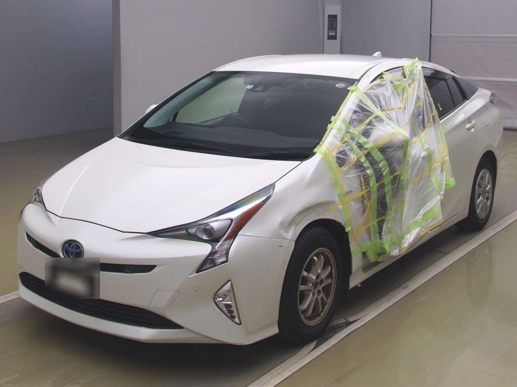 2017 Toyota Prius ZVW50[0]