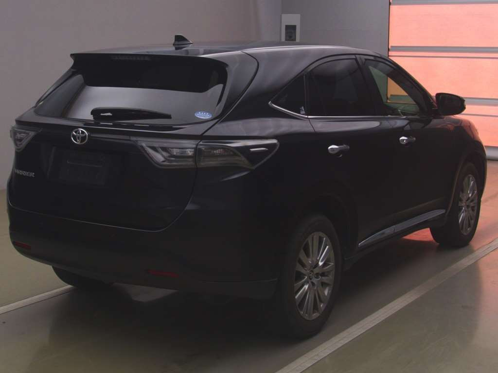 2016 Toyota Harrier ZSU60W[1]