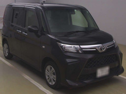 2022 Toyota Roomy