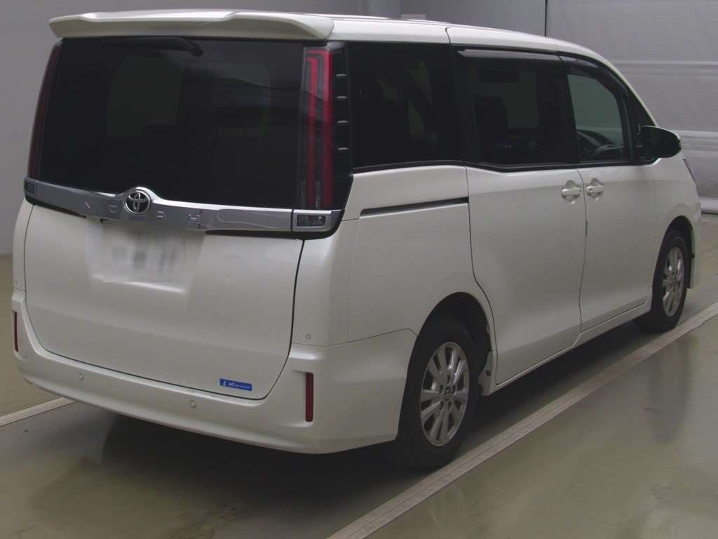 2020 Toyota Noah ZRR80G[1]