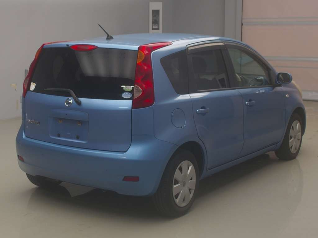 2011 Nissan Note E11[1]