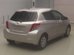 2011 Toyota Vitz