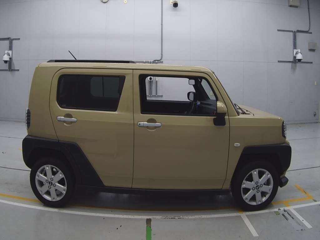 2022 Daihatsu TAFT LA900S[2]