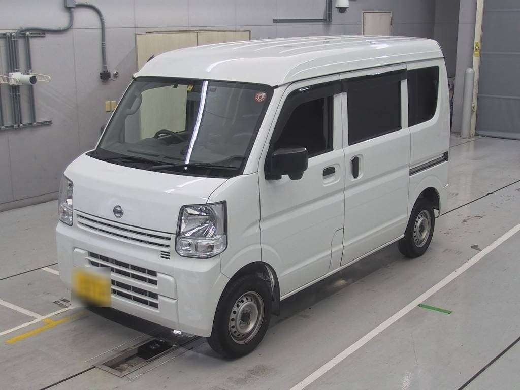 2023 Nissan NV100 Clipper DR17V[0]