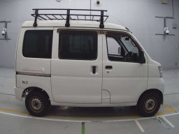 2017 Daihatsu Hijet Cargo