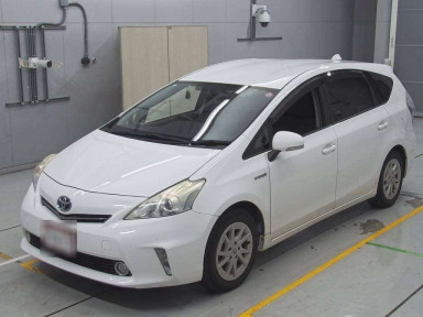 2012 Toyota Prius alpha