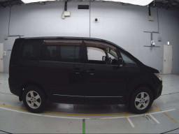 2012 Mitsubishi Delica D5