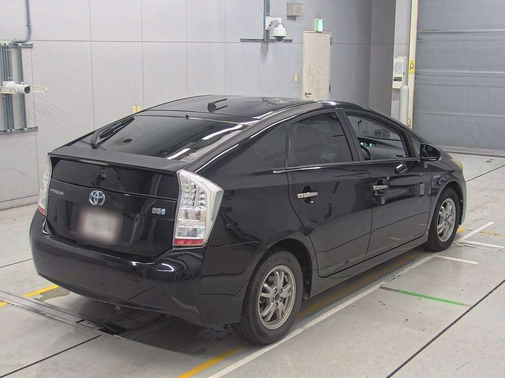 2009 Toyota Prius ZVW30[1]