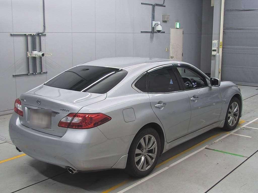 2013 Nissan Fuga Y51[1]