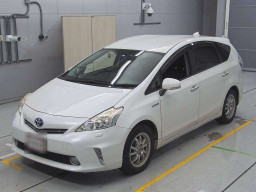 2014 Toyota Prius alpha