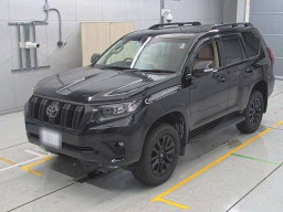 2022 Toyota Land Cruiser Prado