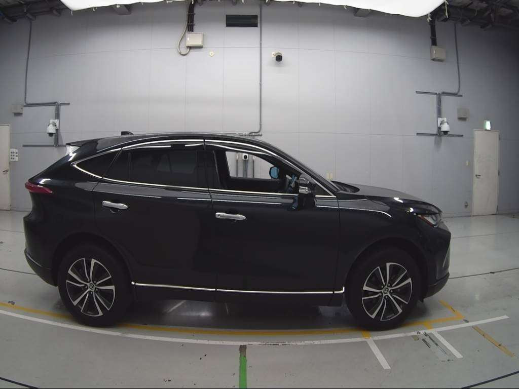 2021 Toyota Harrier Hybrid AXUH85[2]