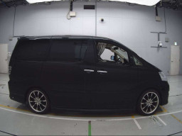 2007 Toyota Alphard