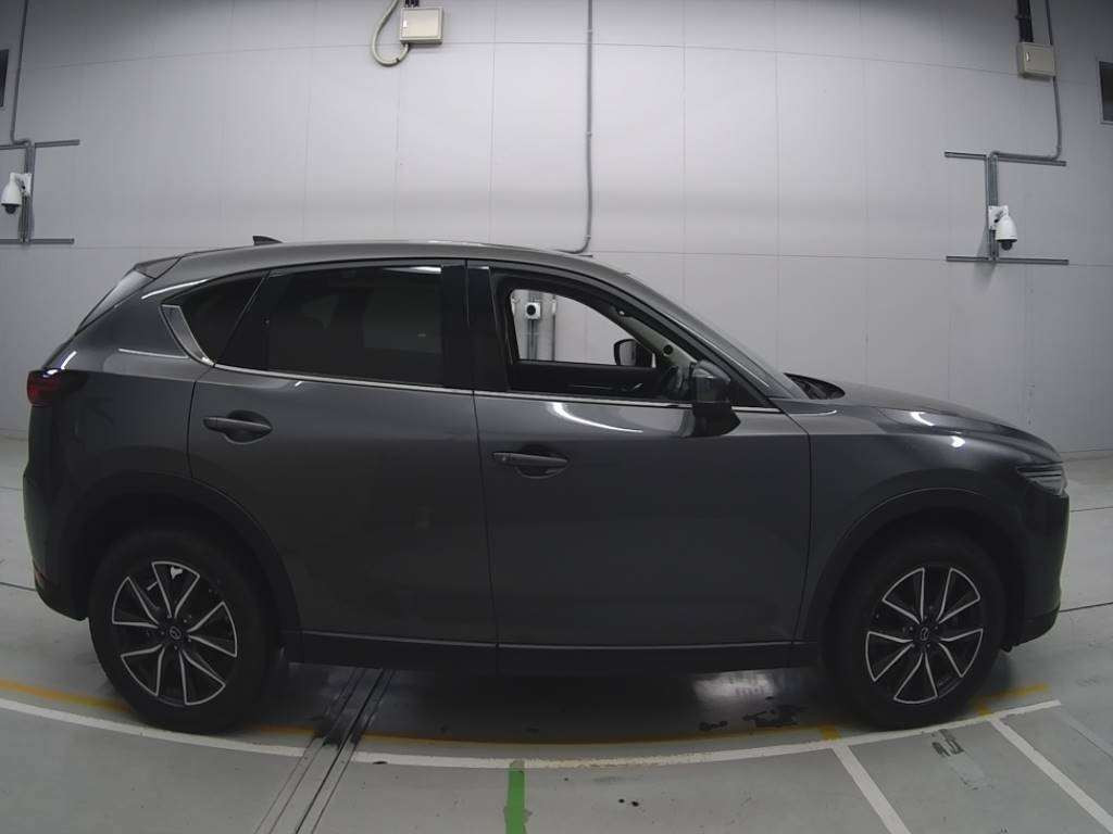 2018 Mazda CX-5 KF2P[2]