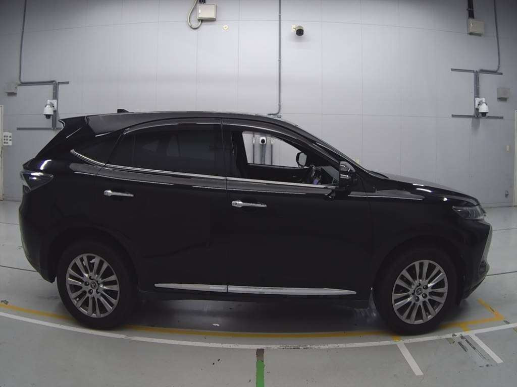 2014 Toyota Harrier ZSU60W[2]