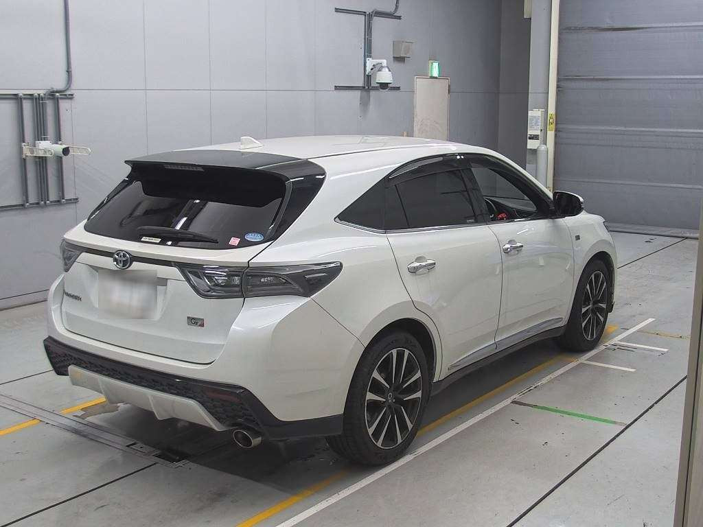 2015 Toyota Harrier ZSU60W[1]