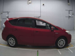 2013 Toyota Prius alpha