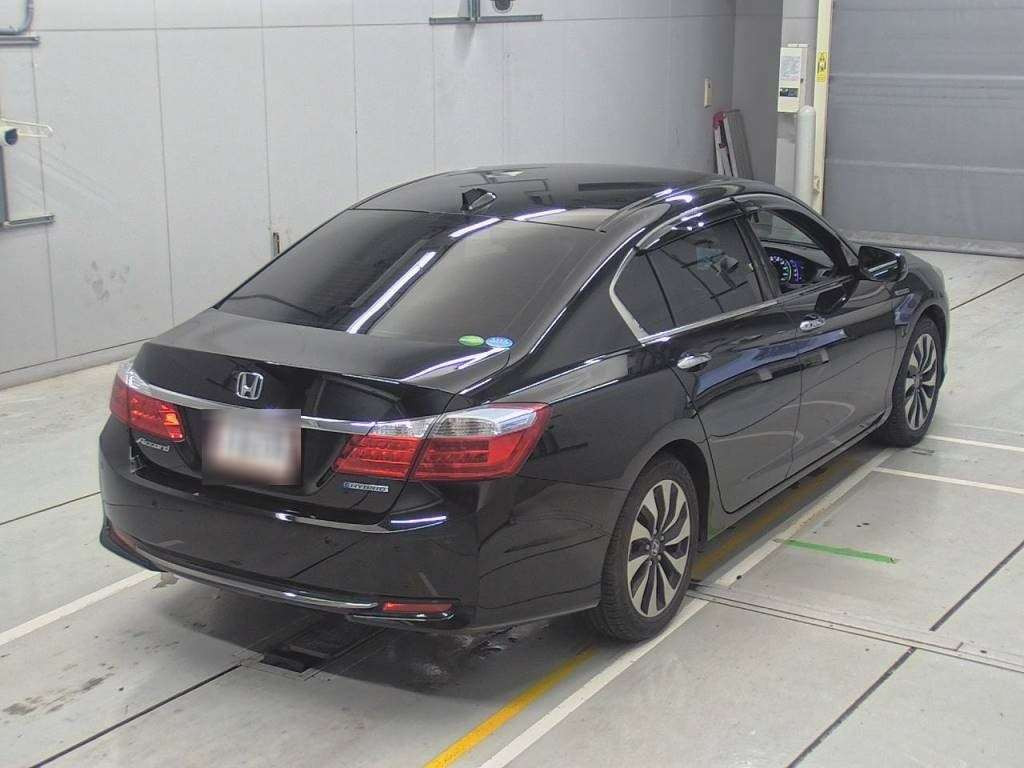 2016 Honda Accord Hybrid CR6[1]