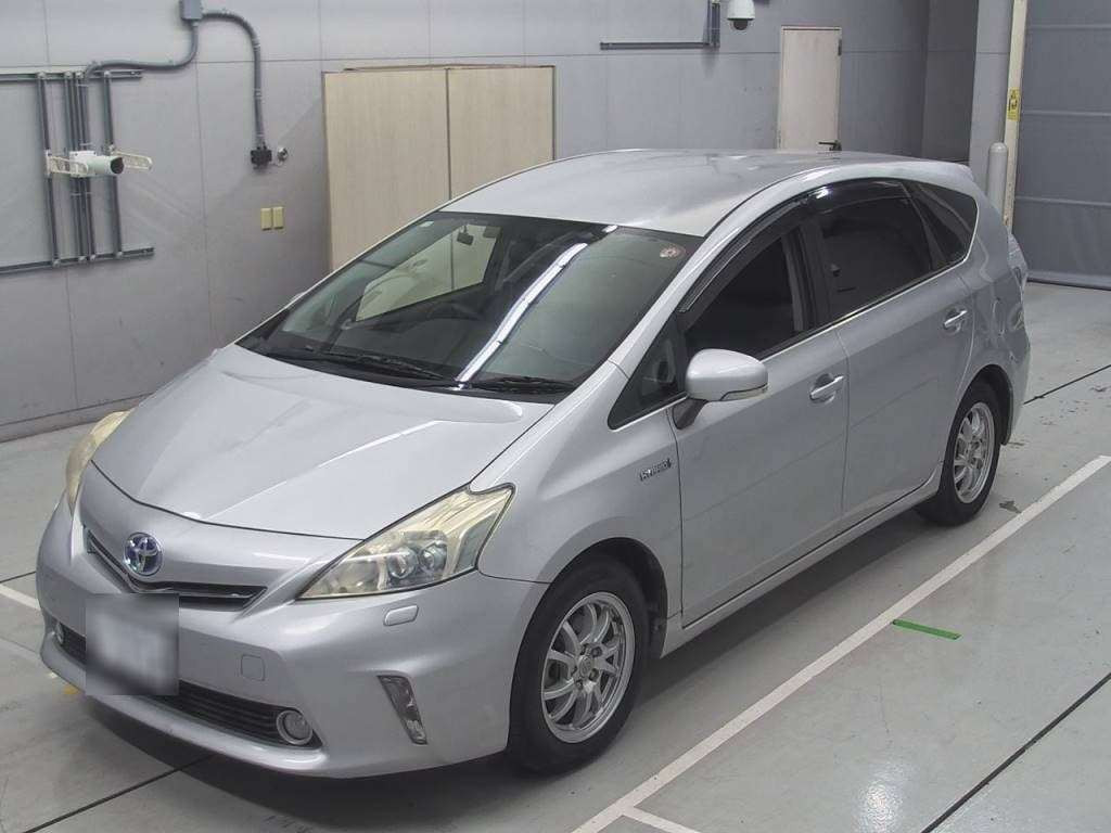 2012 Toyota Prius alpha ZVW40W[0]