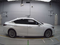 2023 Lexus ES