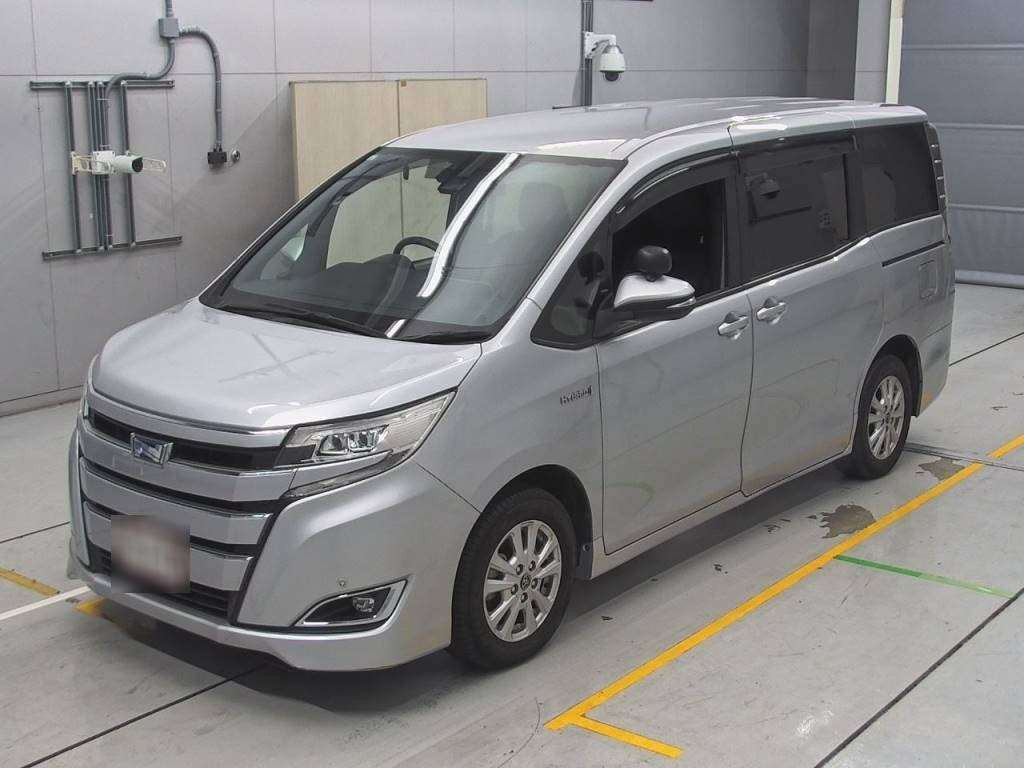 2017 Toyota Noah ZWR80G[0]