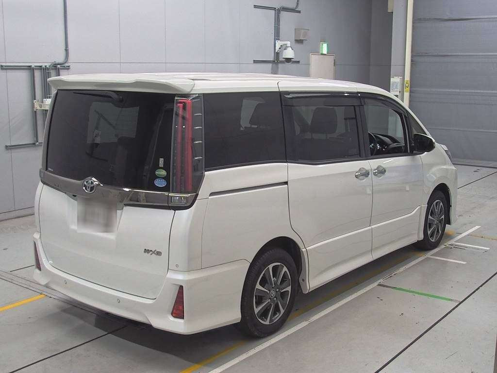 2019 Toyota Noah ZRR80W[1]