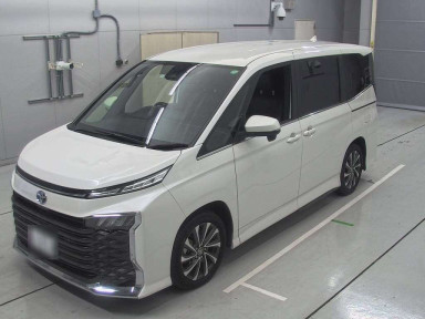 2023 Toyota Voxy