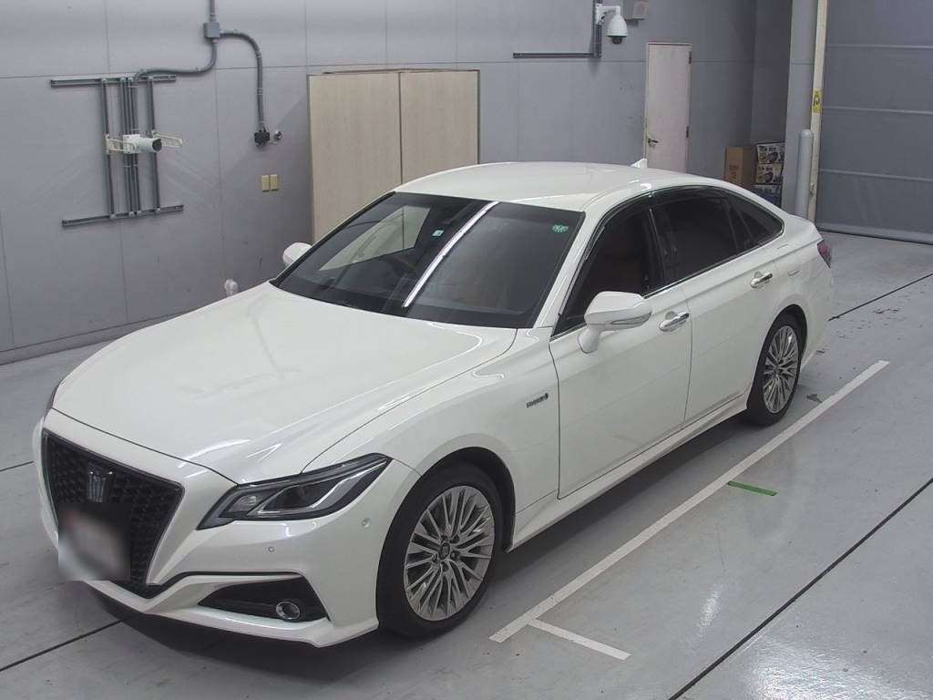 2020 Toyota Crown Hybrid AZSH20[0]