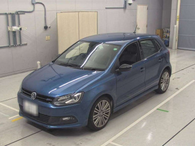 2015 Volkswagen Polo