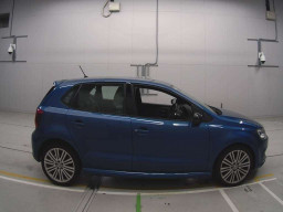 2015 Volkswagen Polo