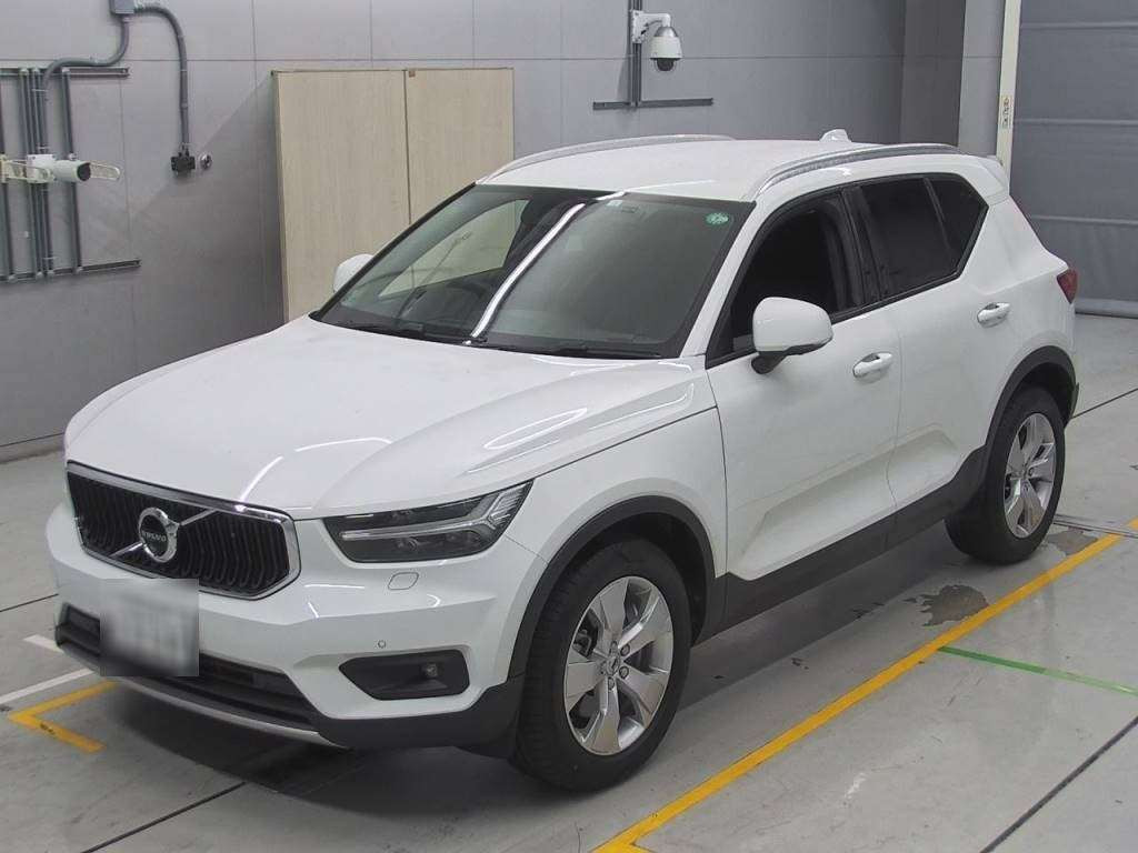 2020 Volvo XC40 XB420XC[0]