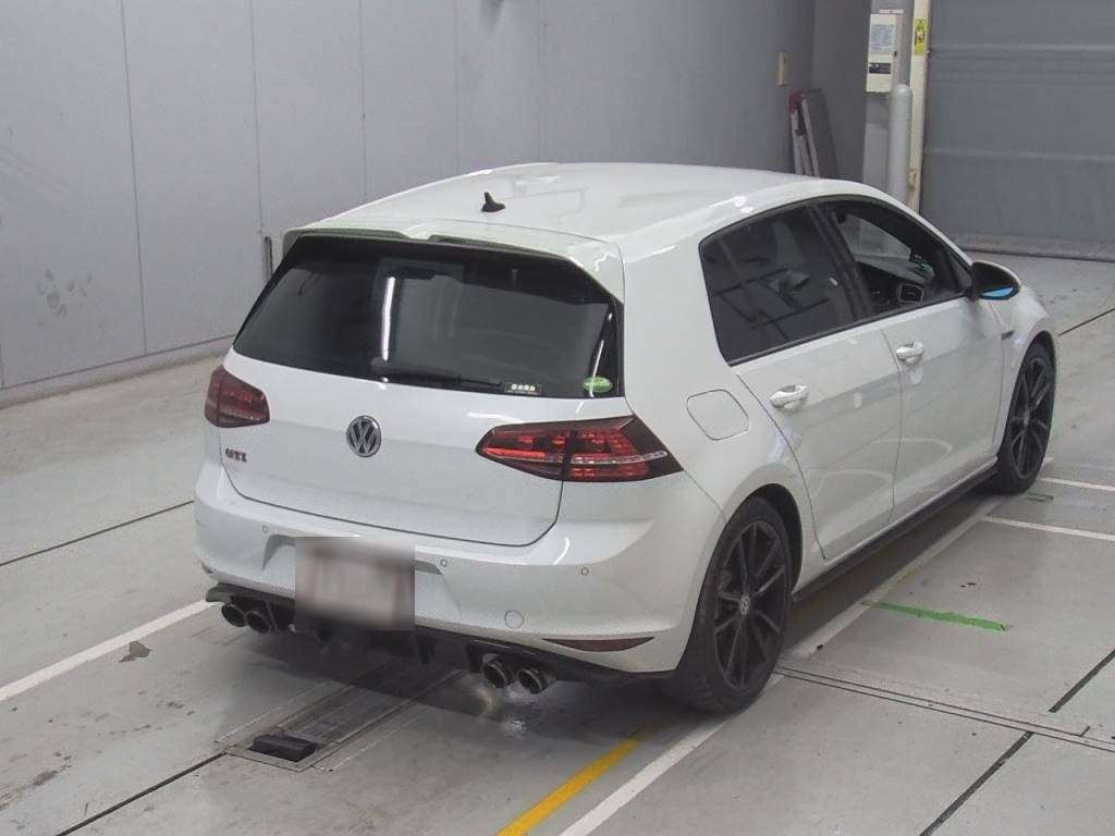 2014 Volkswagen GOLF GTI AUCHH[1]