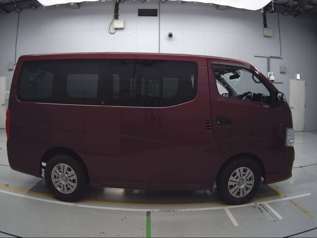 2019 Nissan NV350 CARAVAN VAN VR2E26[2]