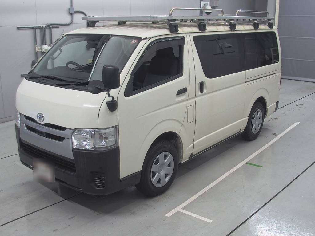 2019 Toyota Hiace Van GDH206V[0]