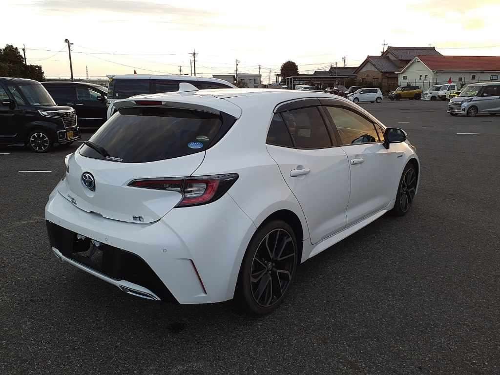 2019 Toyota Corolla Sports ZWE211H[1]