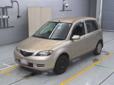 2003 Mazda Demio