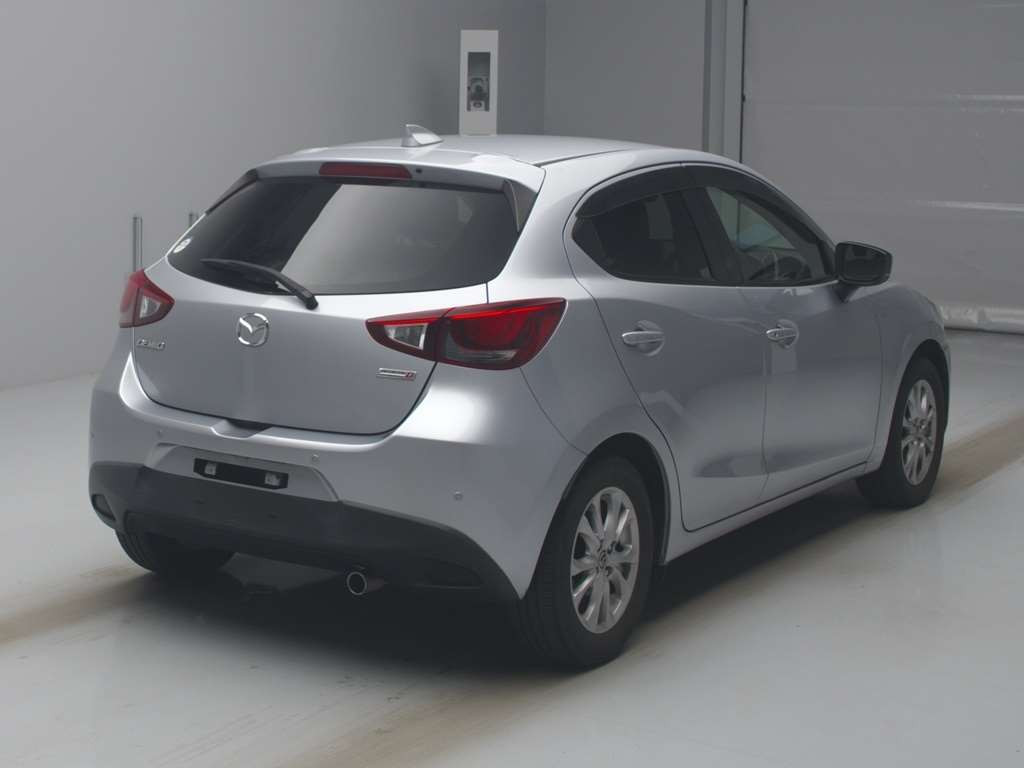 2019 Mazda Demio DJ5FS[1]