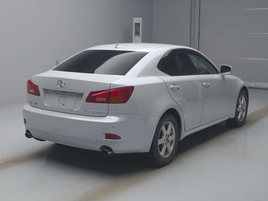 2006 Lexus IS GSE25[1]