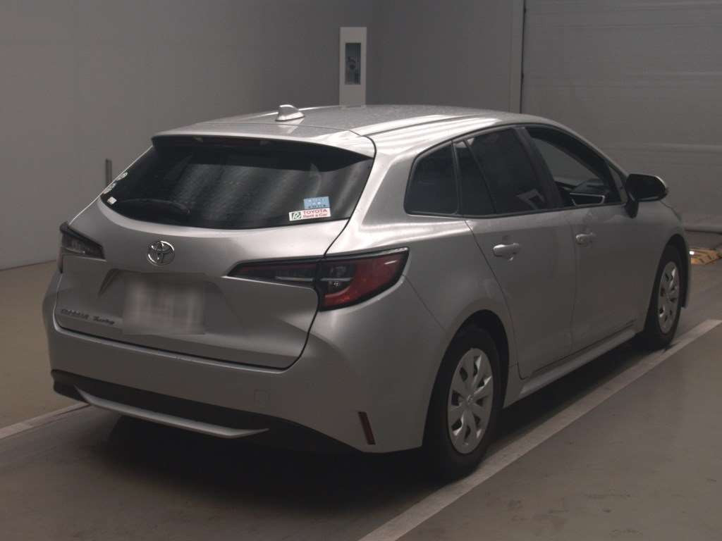 2020 Toyota Corolla Touring Wagon ZRE212W[1]