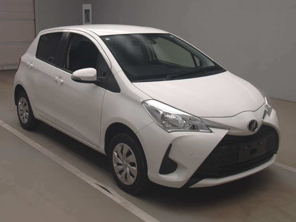 2020 Toyota Vitz NSP135[2]