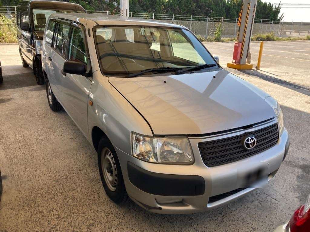 2005 Toyota Succeed Van NCP51V[2]