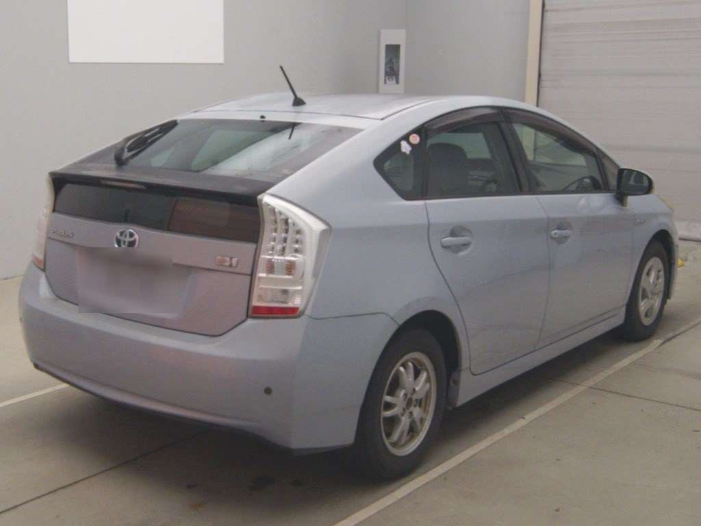 2009 Toyota Prius ZVW30[1]