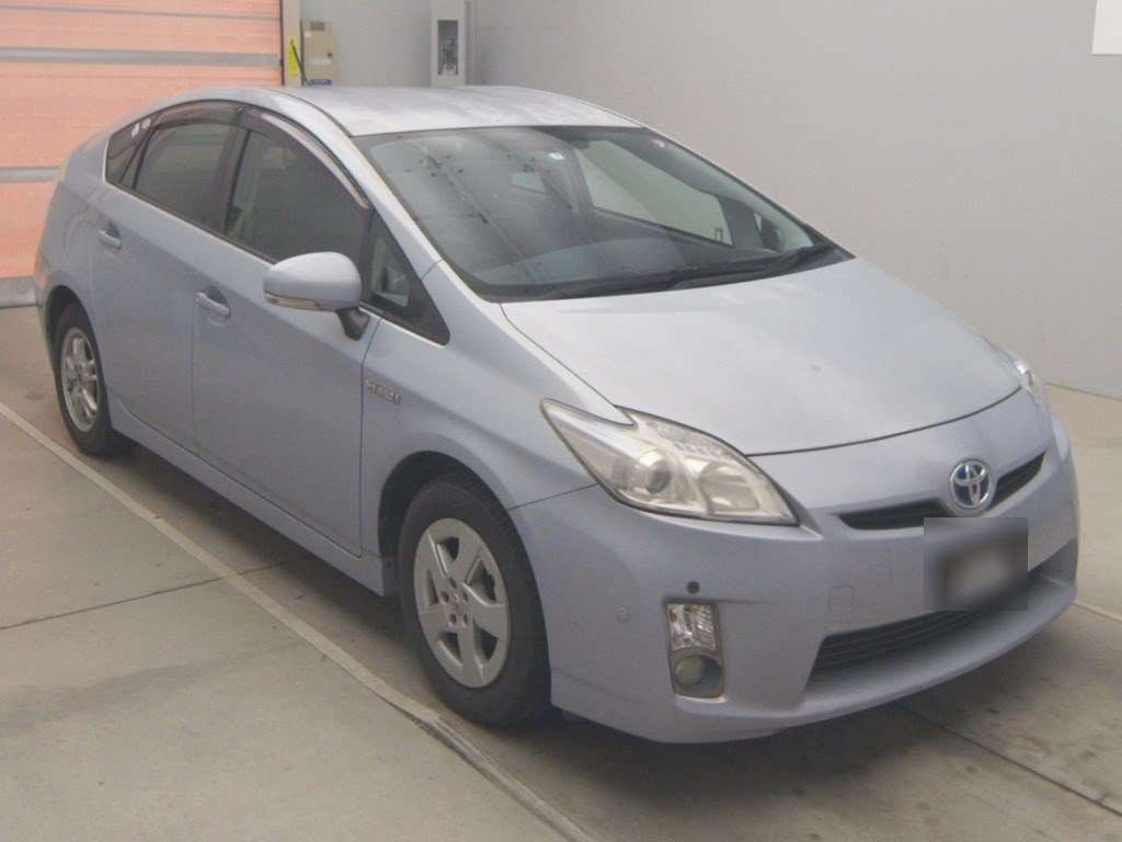 2009 Toyota Prius ZVW30[2]