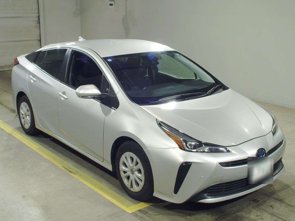 2021 Toyota Prius ZVW51[2]