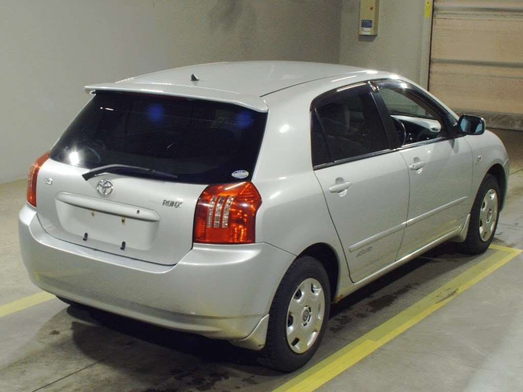 2003 Toyota Corolla Runx NZE124[1]