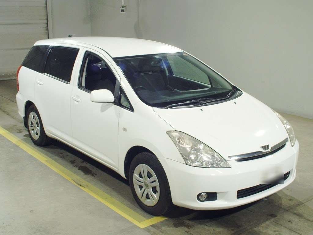 2003 Toyota Wish ZNE14G[2]