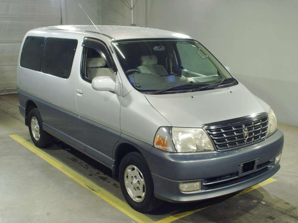 2001 Toyota Grand Hiace VCH16W[2]