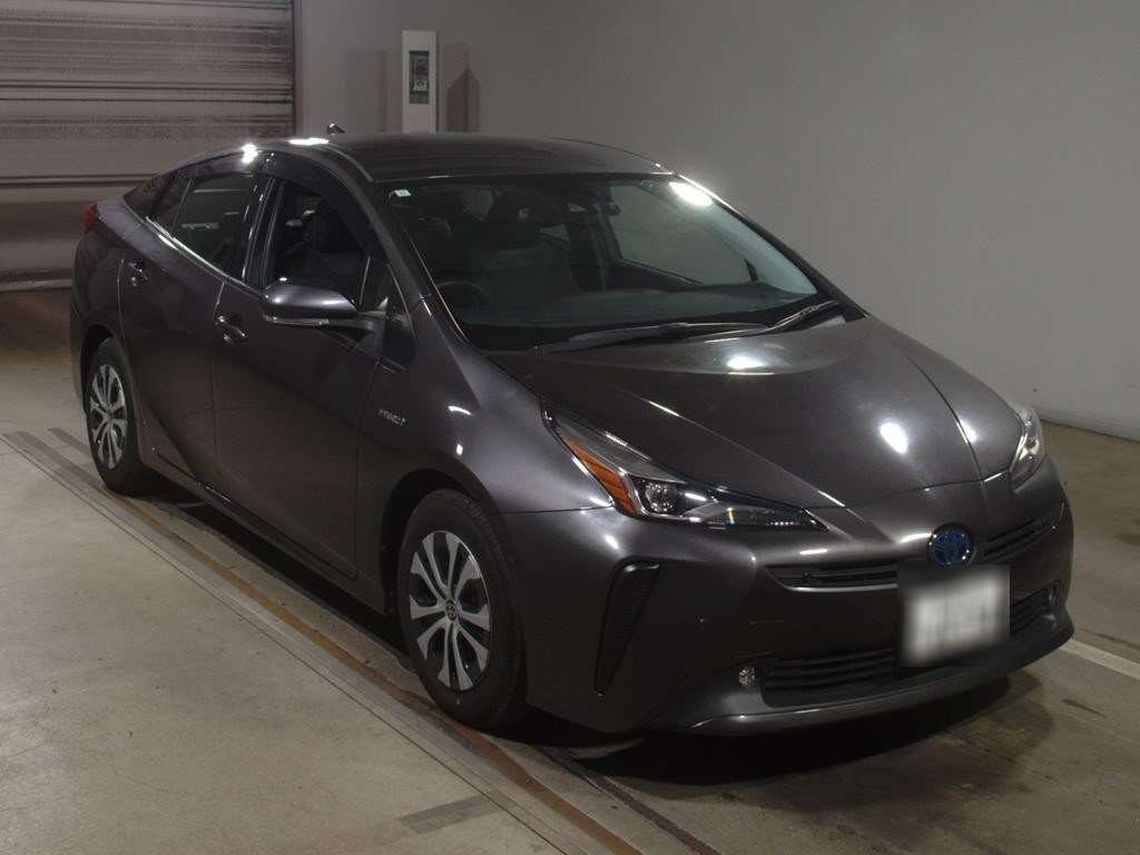 2019 Toyota Prius ZVW51[2]