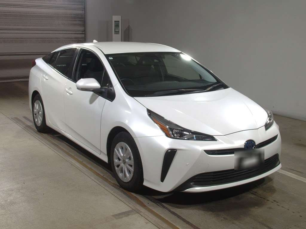 2021 Toyota Prius ZVW51[2]