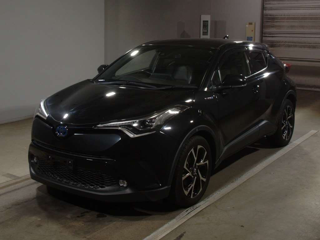 2019 Toyota C-HR ZYX10[0]